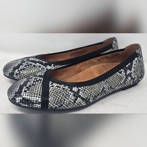Vionic Women's Carrol Multicolor Snake Print Leather Slip On Ballet Flats Sz 8W